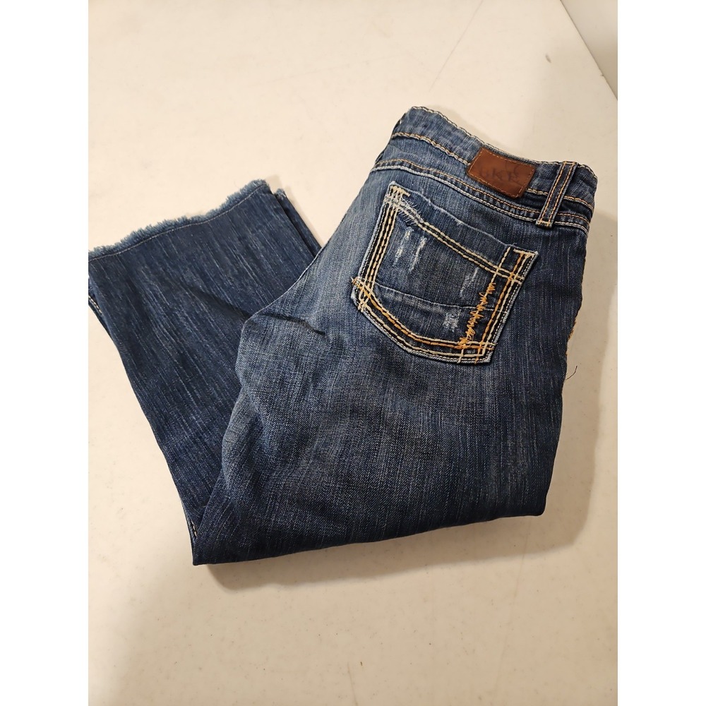 BKE Denim Stella Cropped Low Rise Raw Hem Straight Blue Jean Size 28 X 17 (1740